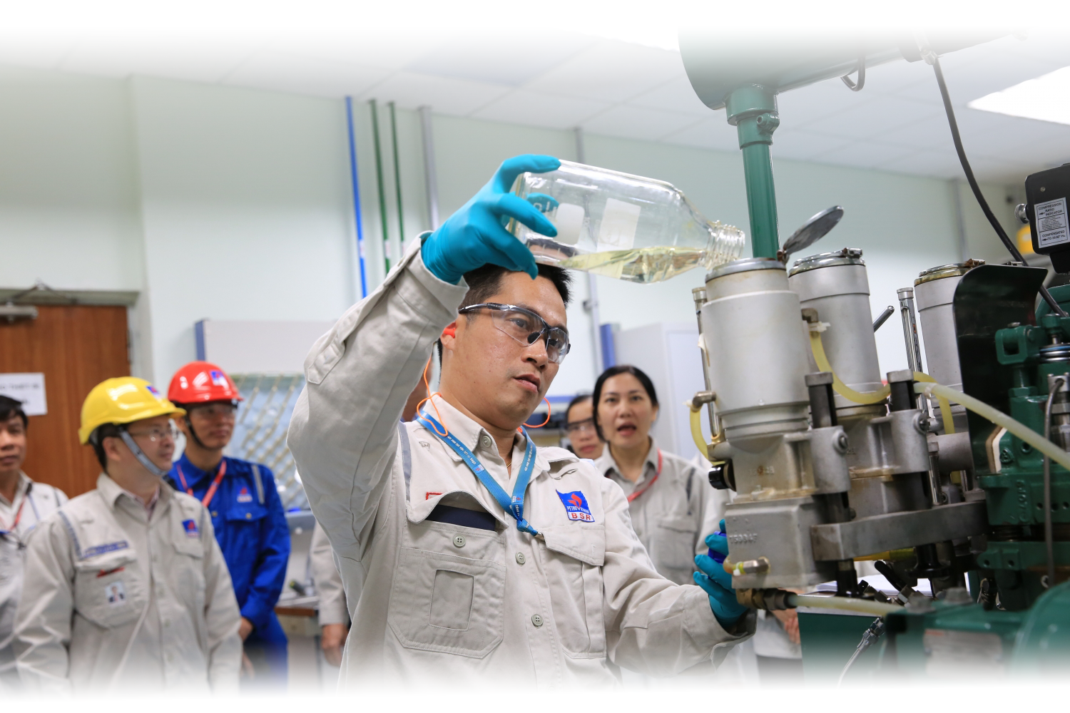 Petrovietnam: Những bước đi mạnh mẽ hiện thực hóa "bước chuyển kỷ nguyên" Petrovietnam: Những bước đi mạnh mẽ hiện thực hóa "bước chuyển kỷ nguyên"