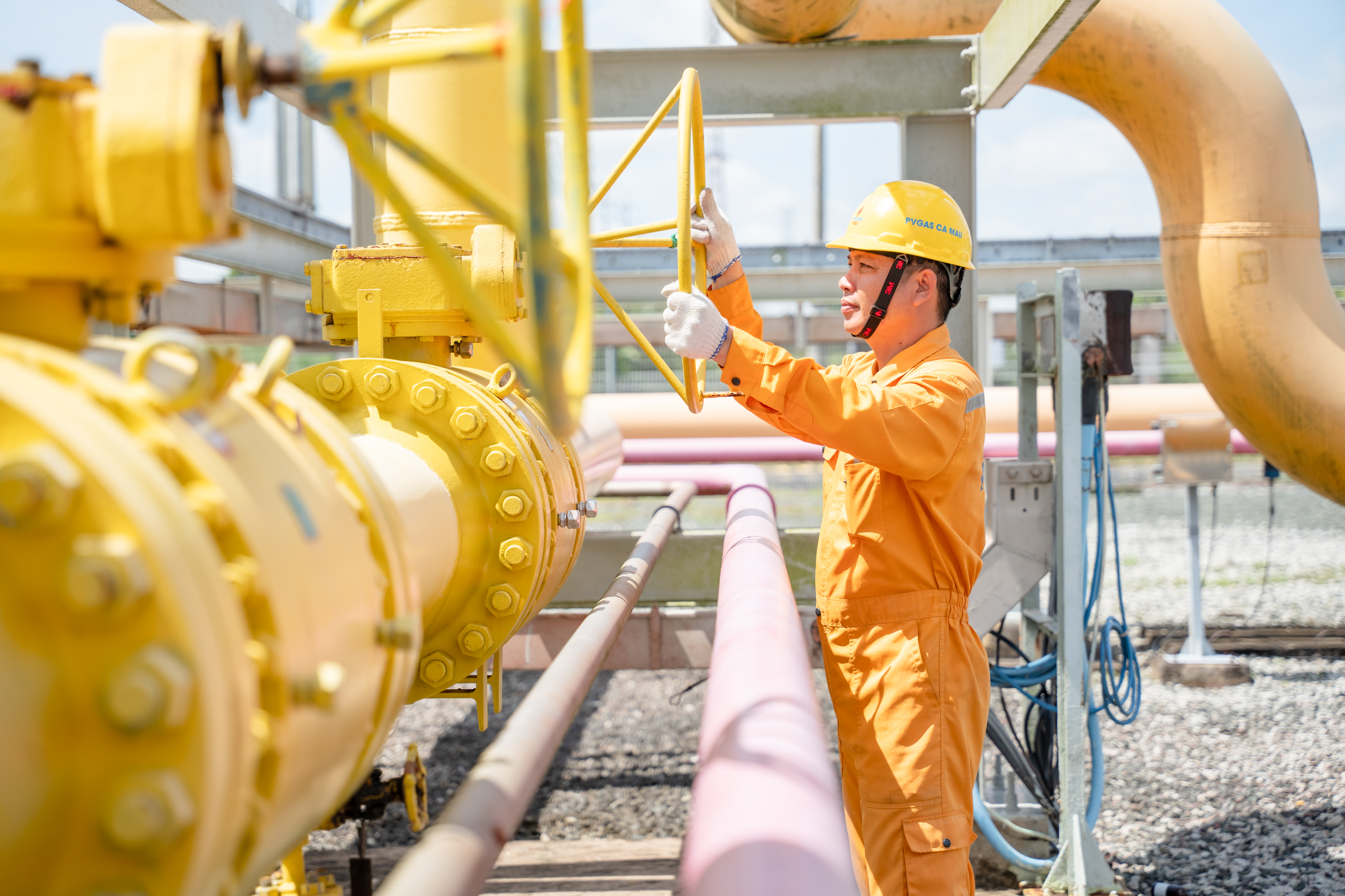 PV GAS CA MAU – Vượt nắng thắng mưa, khẳng định bản lĩnh tiên phong trong công tác bảo dưỡng sửa chữa 2025 PV GAS CA MAU – Vượt nắng thắng mưa, khẳng định bản lĩnh tiên phong trong công tác bảo dưỡng sửa chữa 2025
