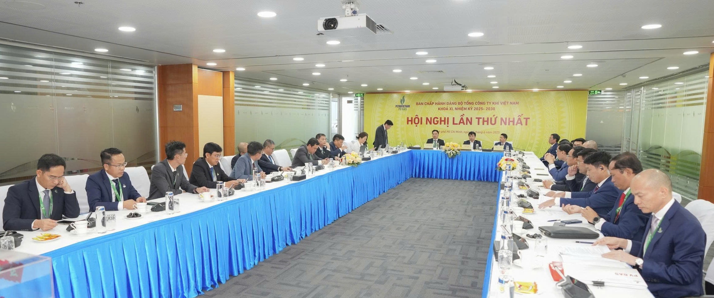 Đảng bộ PV GAS đưa Chỉ thị số 50-CT/TW, ngày 23/7/2025 của Ban Bí thư khóa XIII “Về tiếp tục đổi mới và nâng cao chất lượng sinh hoạt chi bộ trong giai đoạn mới” đi vào cuộc sống