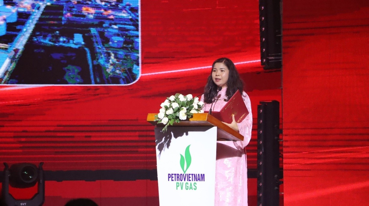 PV GAS affirms its leading position with three Vietnam Records