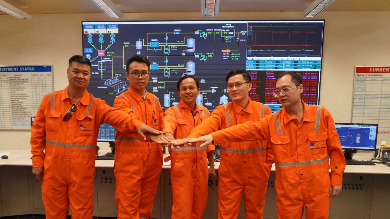PV GAS hưởng ứng Ngày Pháp luật Việt Nam năm 2025