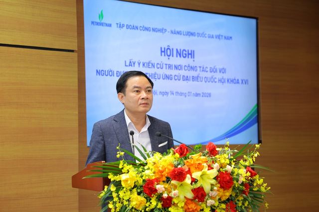 Đồng chí Lê Ngọc Sơn - Bí thư Đảng ủy, Chủ tịch HĐTV Tập đoàn Công nghiệp - Năng lượng Quốc gia Việt Nam (Petrovietnam) được giới thiệu ứng cử đại biểu Quốc hội khóa XVI tại đơn vị bầu cử số 4, TP HCM