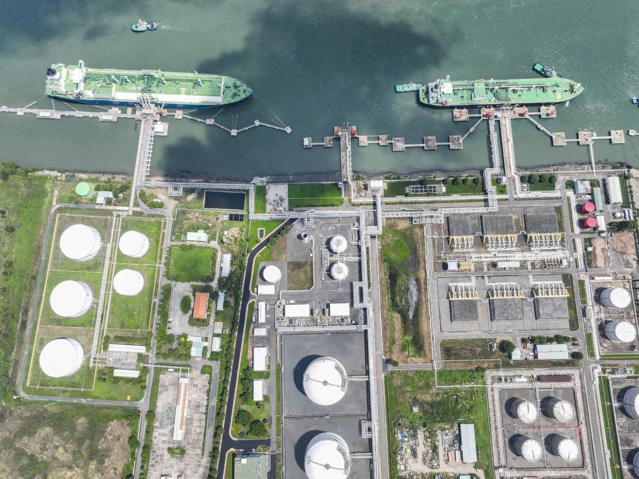PV GAS đóng góp 1,1% cho GDP Việt Nam PV GAS đóng góp 1,1% cho GDP Việt Nam