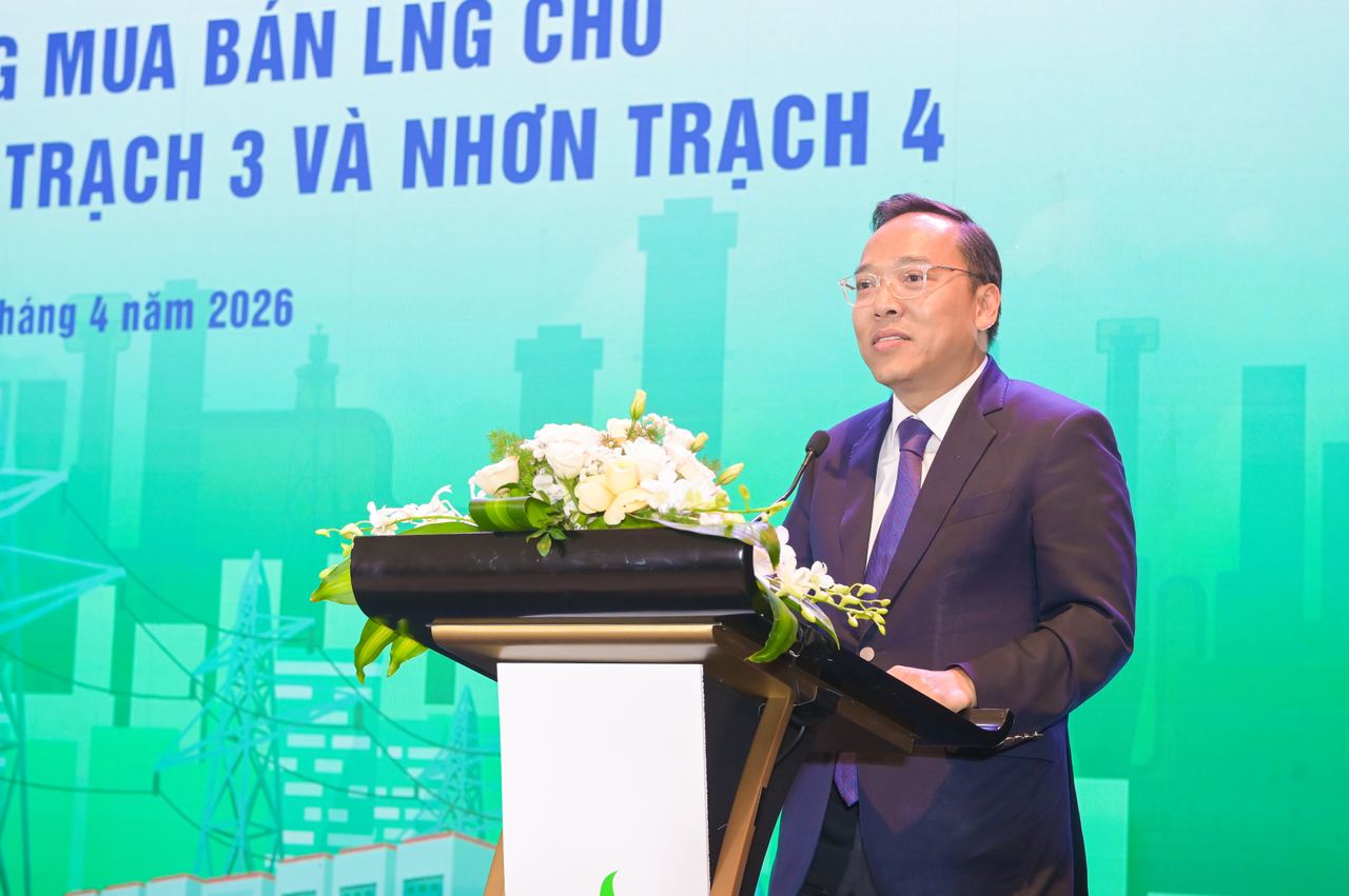 PV GAS ký kết các thỏa thuận LNG quy mô lớn, mở rộng hạ tầng cung ứng khí cho các trung tâm điện lực trọng điểm PV GAS ký kết các thỏa thuận LNG quy mô lớn, mở rộng hạ tầng cung ứng khí cho các trung tâm điện lực trọng điểm