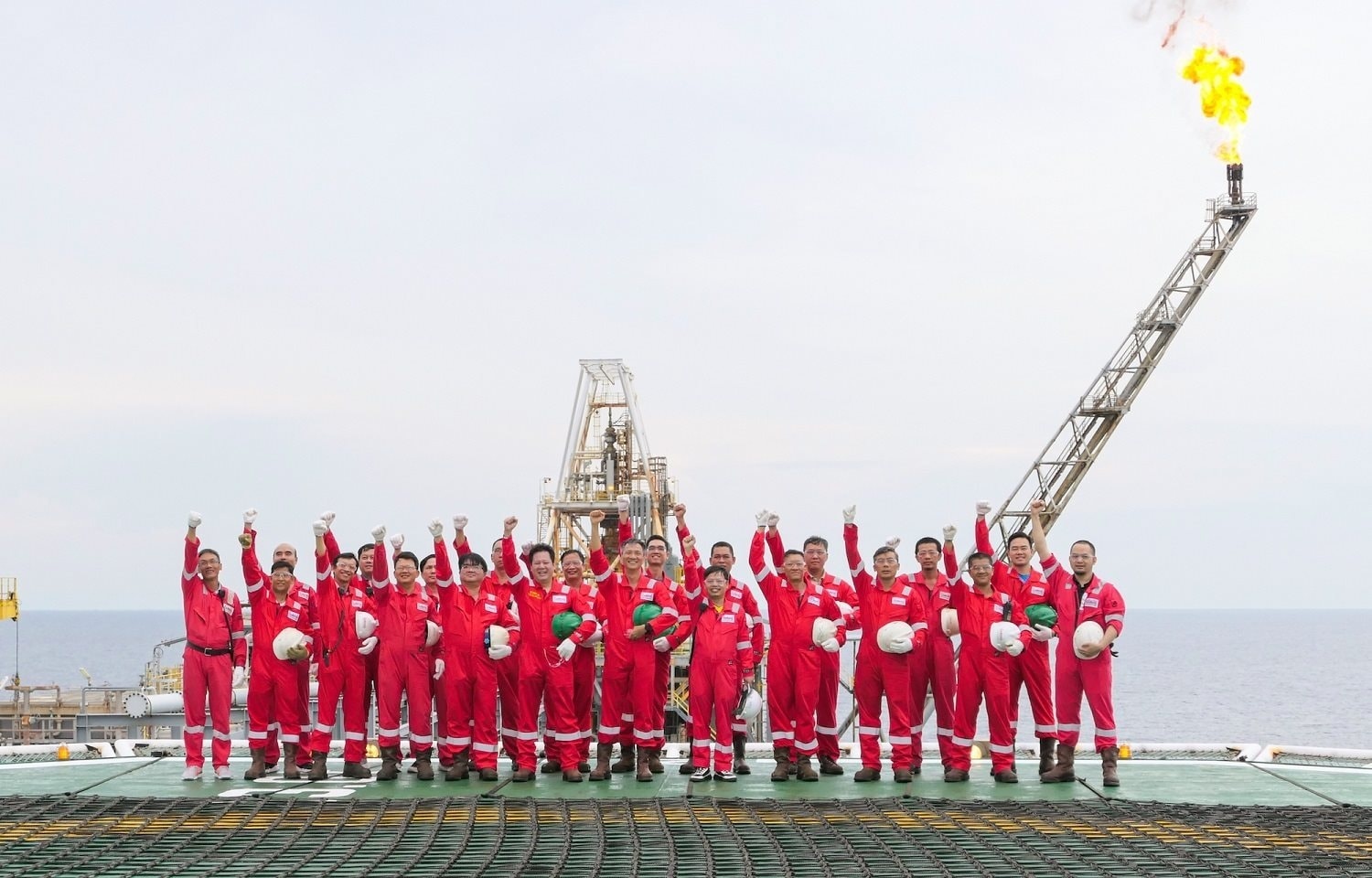 Thống nhất tên gọi Petrovietnam: Từ yêu cầu quản trị đến hành động cụ thể trong toàn hệ thống Thống nhất tên gọi Petrovietnam: Từ yêu cầu quản trị đến hành động cụ thể trong toàn hệ thống