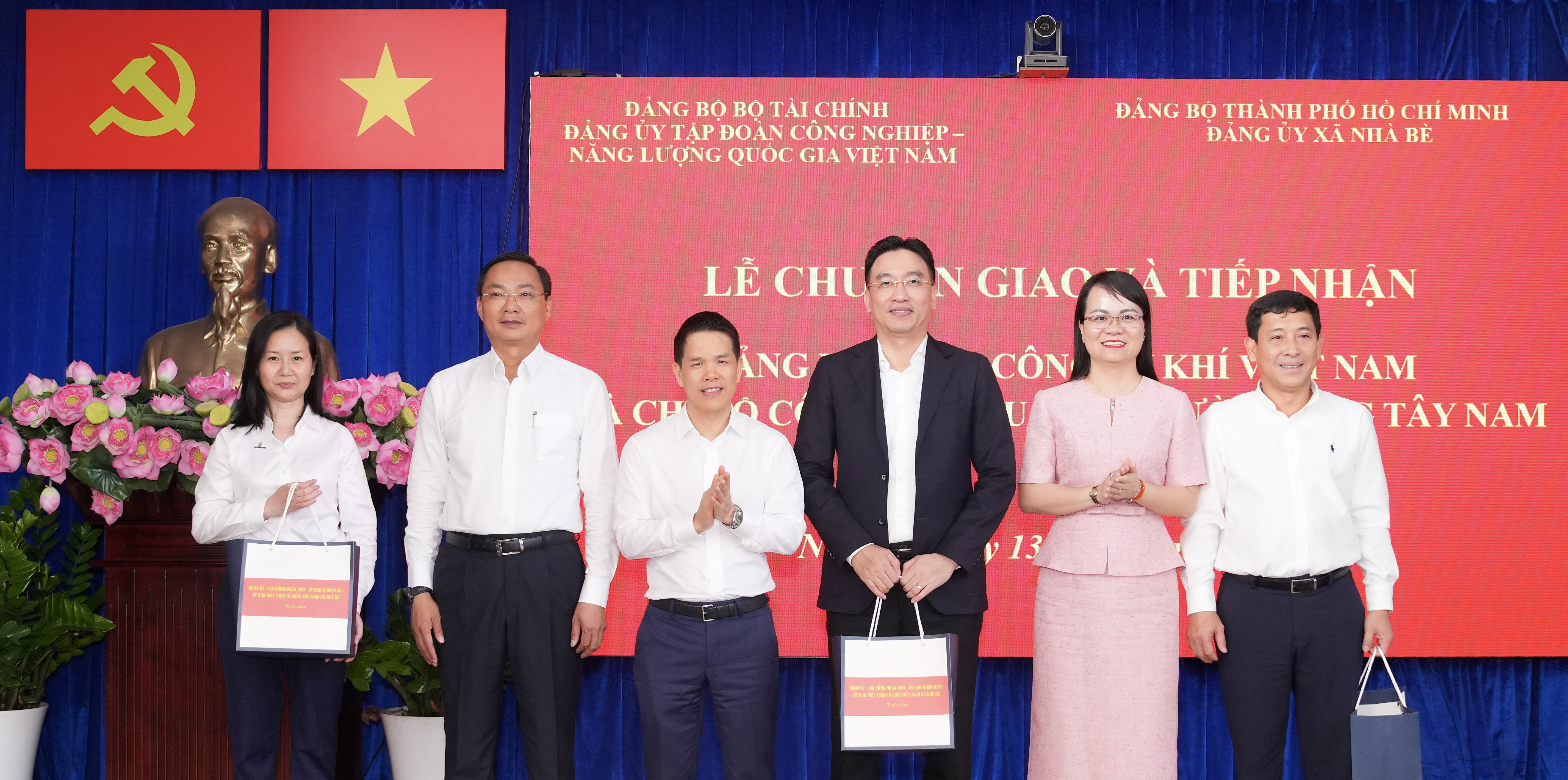 Đảng bộ PV GAS hoàn thành chuyển giao theo mô hình tổ chức mới