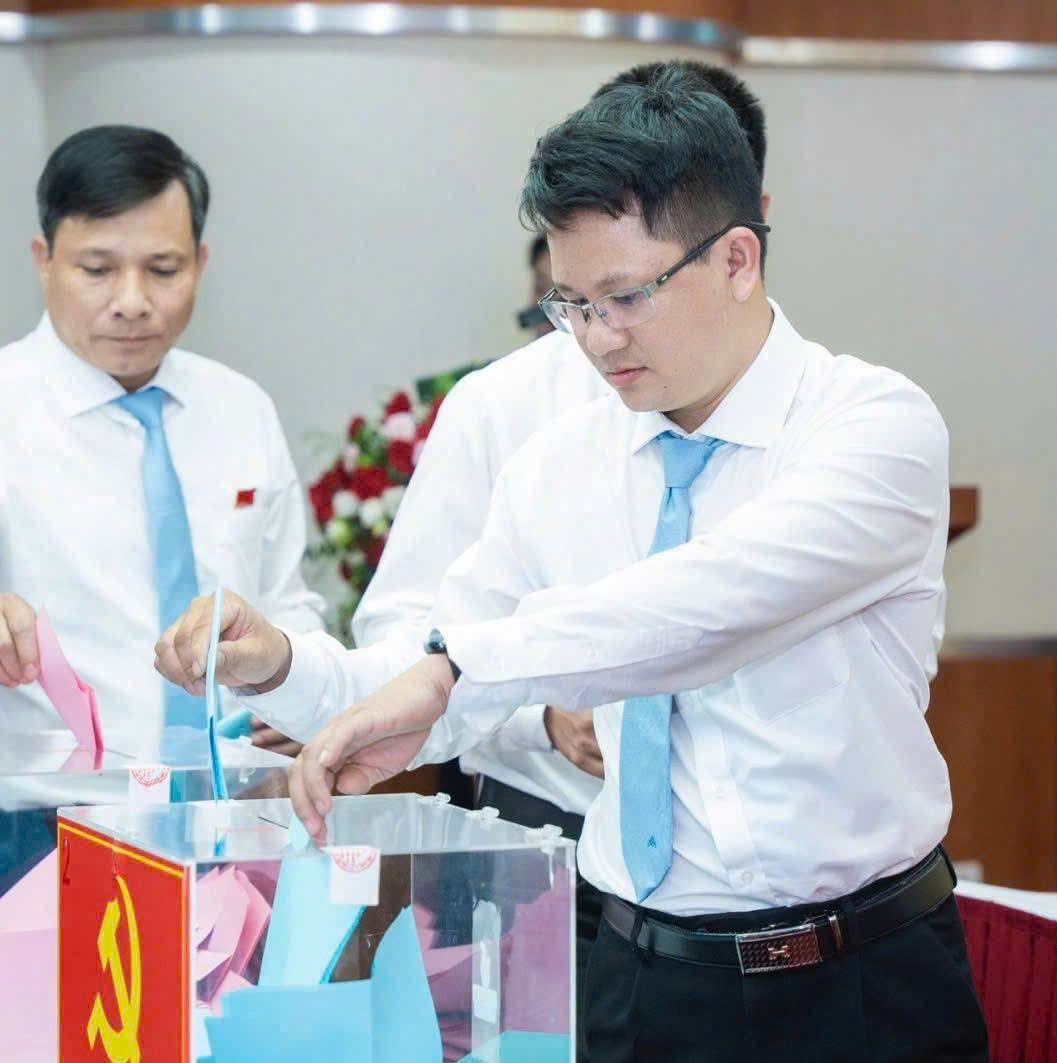 Nguyễn Văn Cảnh - Người kỹ sư tận tụy, lan tỏa giá trị từ những điều thầm lặng Nguyễn Văn Cảnh - Người kỹ sư tận tụy, lan tỏa giá trị từ những điều thầm lặng