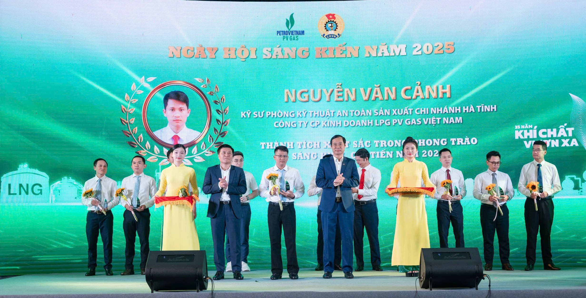 Nguyễn Văn Cảnh - Người kỹ sư tận tụy, lan tỏa giá trị từ những điều thầm lặng Nguyễn Văn Cảnh - Người kỹ sư tận tụy, lan tỏa giá trị từ những điều thầm lặng