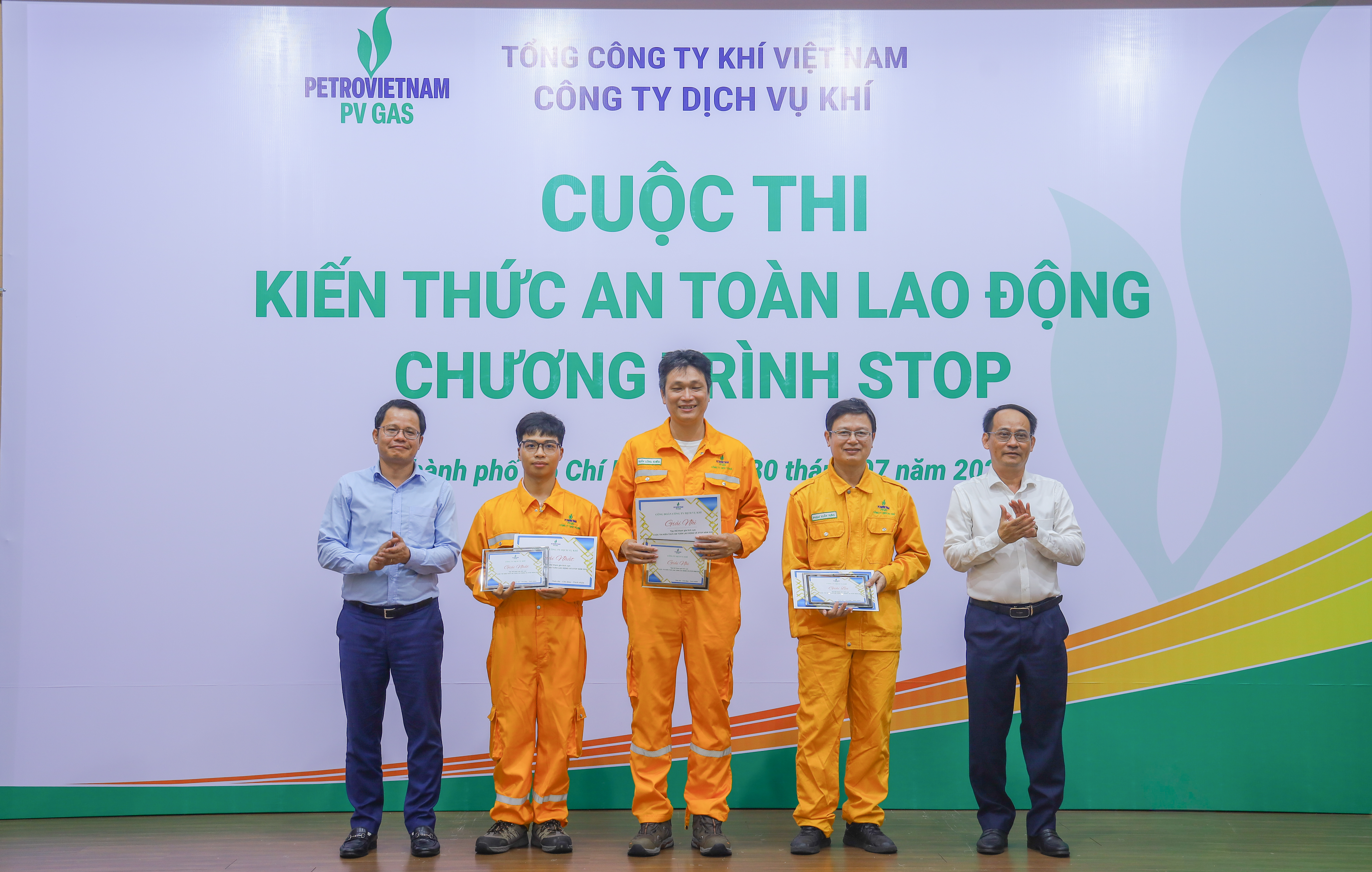 DVK lan tỏa văn hóa an toàn, sẵn sàng cho đợt bảo dưỡng sửa chữa dừng khí năm 2026 DVK lan tỏa văn hóa an toàn, sẵn sàng cho đợt bảo dưỡng sửa chữa dừng khí năm 2026