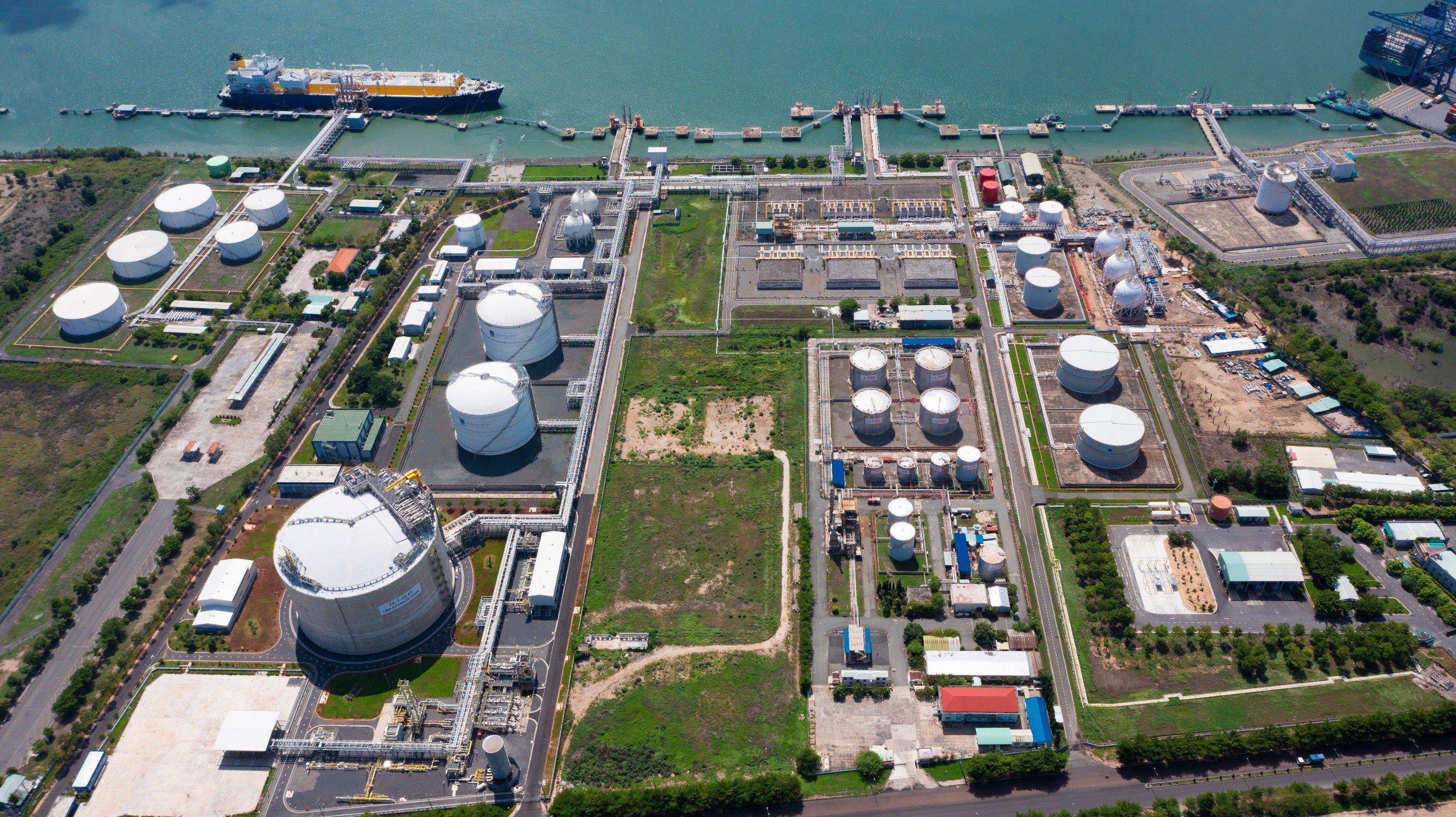 Kho cảng PV GAS Vũng Tàu: 25 năm tiên phong, vững bước cùng chuỗi giá trị khí Kho cảng PV GAS Vũng Tàu: 25 năm tiên phong, vững bước cùng chuỗi giá trị khí