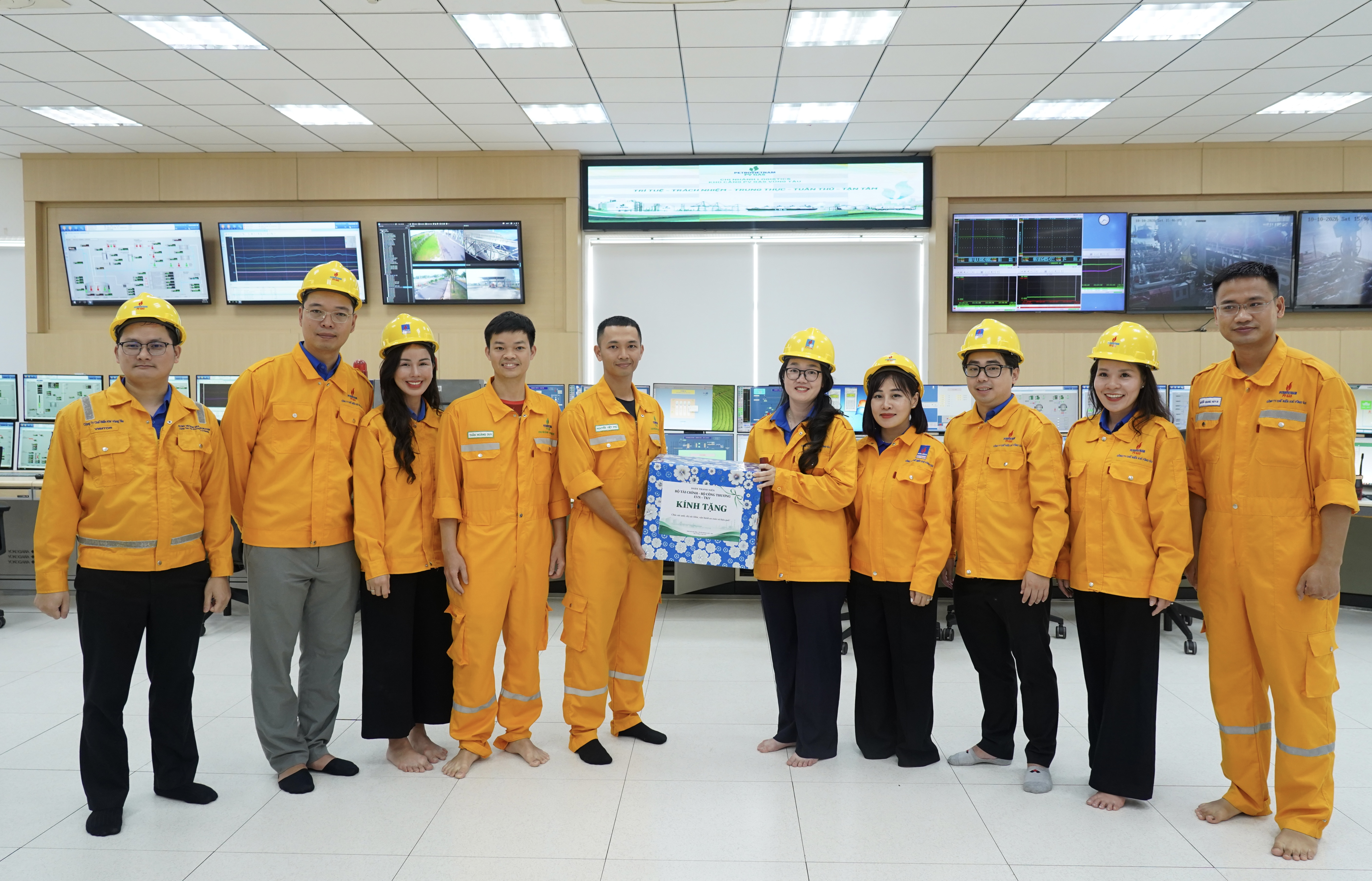 Tuổi trẻ PV GAS tham gia kết nối chuỗi giá trị khí – điện trong chương trình của Đoàn Thanh niên PETROVIETNAM Tuổi trẻ PV GAS tham gia kết nối chuỗi giá trị khí – điện trong chương trình của Đoàn Thanh niên PETROVIETNAM